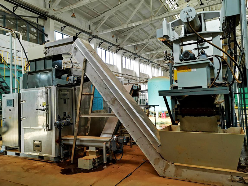 海爾污泥干化現場（帶式機）